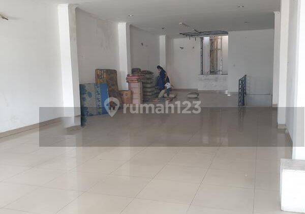 Rumah Kost 3lt Uk 6x25 11 Kamar di Jelambar Jakarta Barat 2