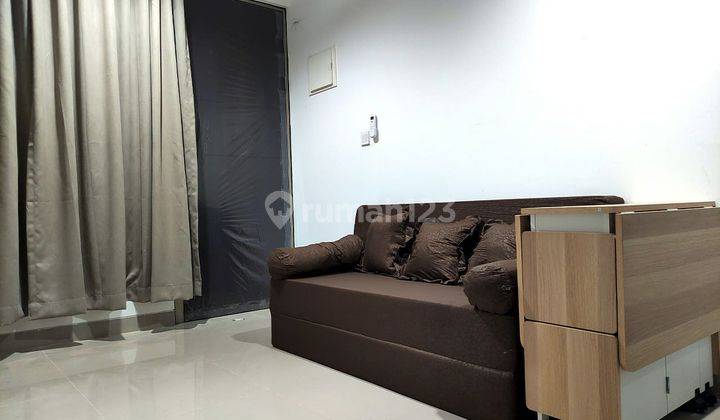 Rumah Virginia Pik 2 Uk 4,5X10 2 Lantai Full Furnished Siap Huni 1