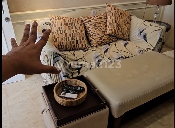 For Rent: House in Layar Permai PIK, Size 4x12m², Fully Renovated. 2