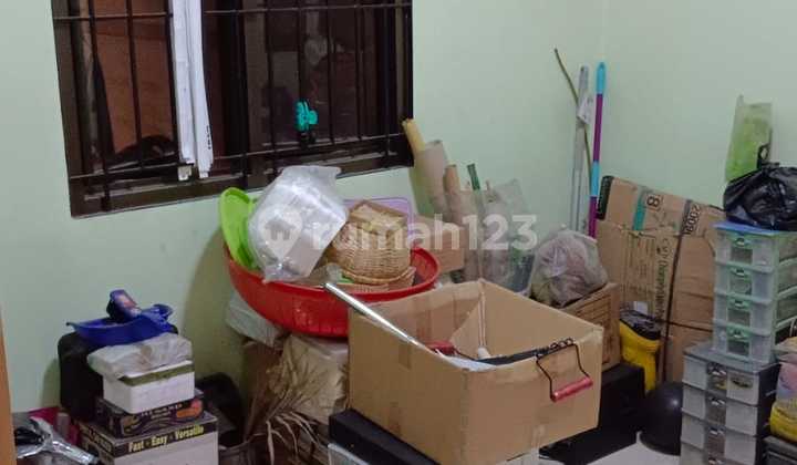 For Sale 3.5-Story House in Metro Permata 1, Size 6x12, Price Negotiable 2