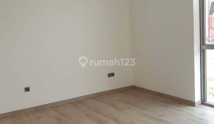 Disewakan Rumah di Golf Island Cluster Mozart LT.12x35m Ada Lift 2