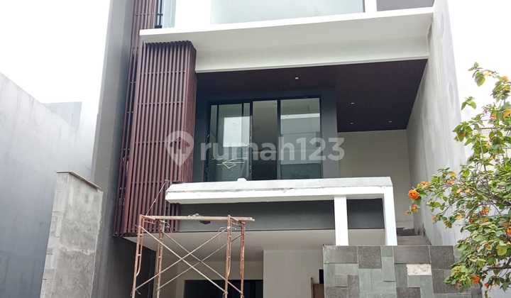 Dijual Rumah Baru Milenial di Permata Buana Jakbar Lt.8x18m2 1
