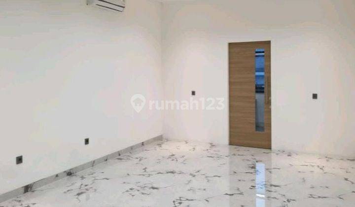 Dijual Ruko 3,5Lantai di Puri Niaga Kembangan LB.220m2 Hdp Utara 2