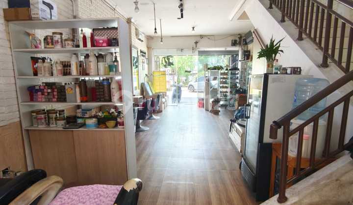For Rent: Shop House in City Resort Block B, Size 4.5x15 m², Southeast Facing 1