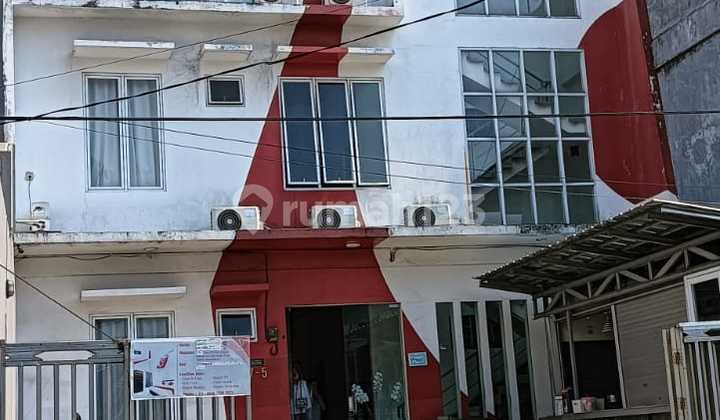 Dijual Kostel di Taman Ratu Jakarta Barat LB.600m2 Full Furnished