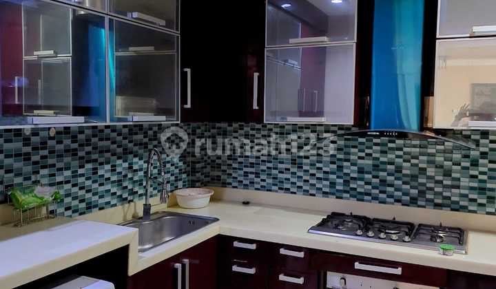 For Sale Apartment CBD Pluit Area Semi Gross 138M2 Semi Furnished 2