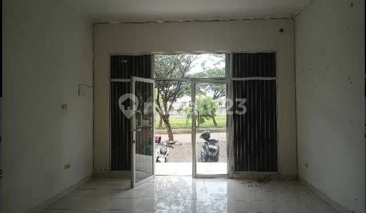 For Sale, Serpong Natura City Shop House, 4th Floor, 5x12 m², Price Negotiable.