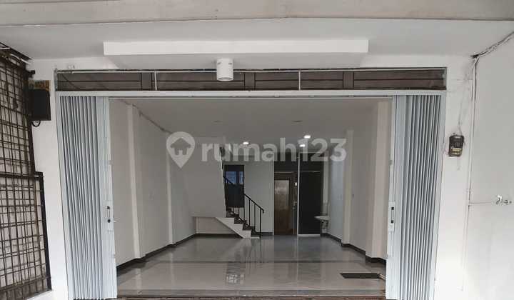 For Sale 3-Story Kosambi Shop House with Land Area 5x21m², Price Negotiable For Sale 3-Story Kosambi Shop House with Land Area 5x21m², Price Negotiable