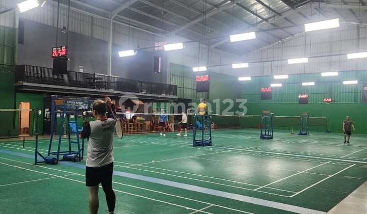 Dijual Ruang Usaha Eks Lapangan Bulu Tangkis di Taman Palem LT. 966M2