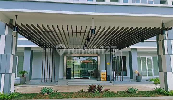 For Sale Emerald Bintaro Apartment Studio Type with Swimming Pool View