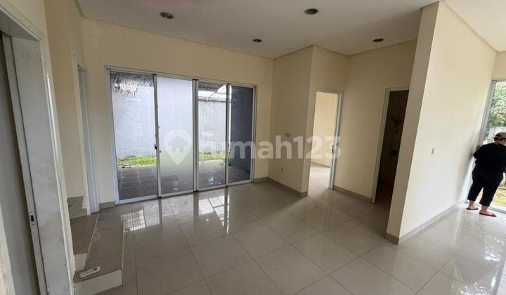 Dijual Rumah di Green Lake City Cluster Amerika Latin, Lt.15x18m2