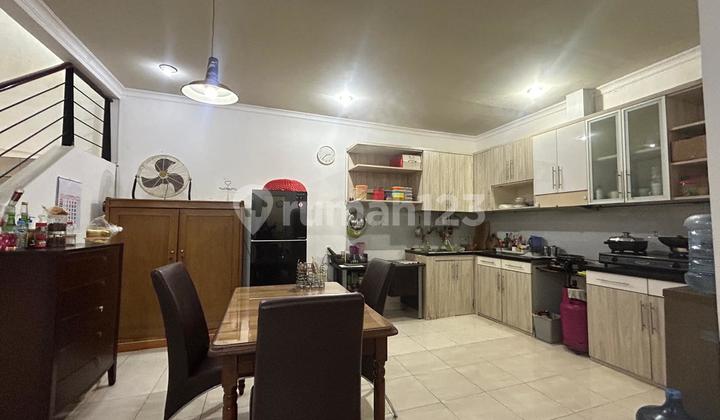 Dijual Rumah di BSD Serpong Delatinos LT.8x18 SHM Harga Nego 2