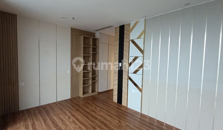 CHEAPEST SALE VERDE APARTMENT EAST TOWER SIZE 169m2 TYPE 3BR 2