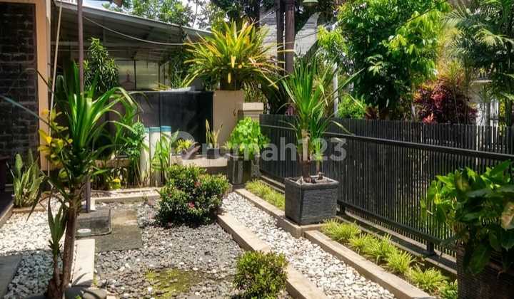 Rumah Elegan Modern Tropis Dijual Siap Huni di Ujung Berung Bandung