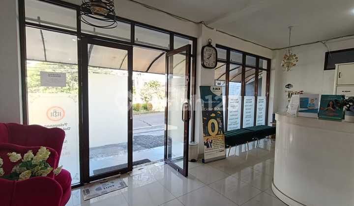 Ruang Usaha / Kantor Plus Rumah Siap Profit di Dekat Tol Pasteur Ruang Usaha / Kantor Plus Rumah Siap Profit di Dekat Tol Pasteur