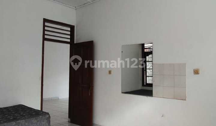 Rumah Disewakan Di Lokasi Strategis Setrasari 2