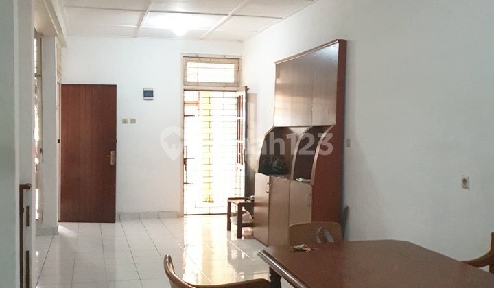 Dijual Rumah Sayap Dago Cocok untuk Usaha Kontrakan / Kost