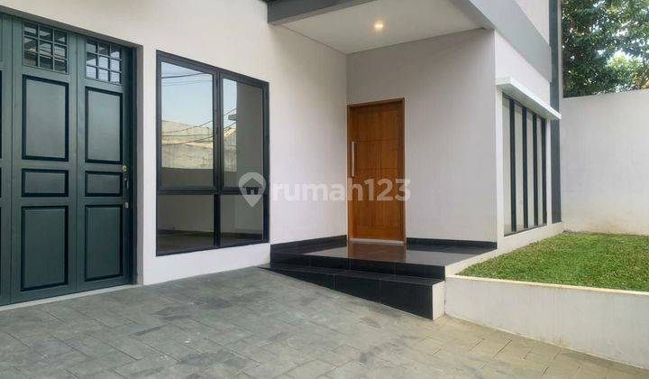 Rumah Baru Dijual/Disewa Lokasi Prime Cipaganti 1