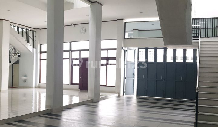 Kantor / Gedung / Gudang / Ruang Usaha Dekat Tol Siap Huni di Mekarwangi Bandung Kantor / Gedung / Gudang / Ruang Usaha Dekat Tol Siap Huni di Mekarwangi Bandung