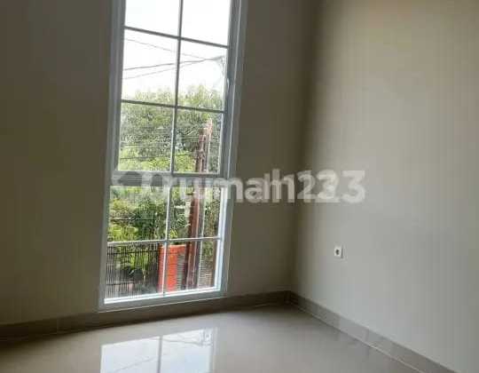 Rumah Cantik Bangunan Baru Minimalis di Arcamanik 2