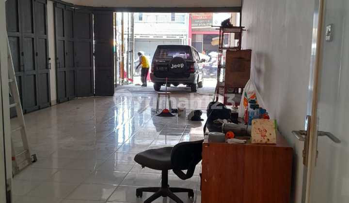 What Kind of Businesses Can Really Thrive in This Cibaduyut Terusan Shop House 2