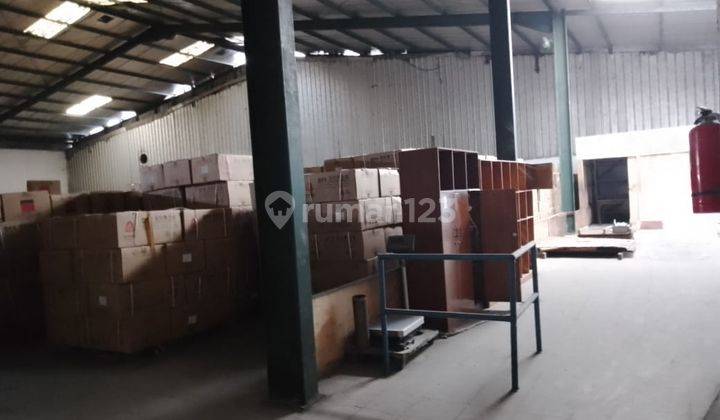 Gudang Disewakan Bisa Split Strategis Di Cibeureum 2