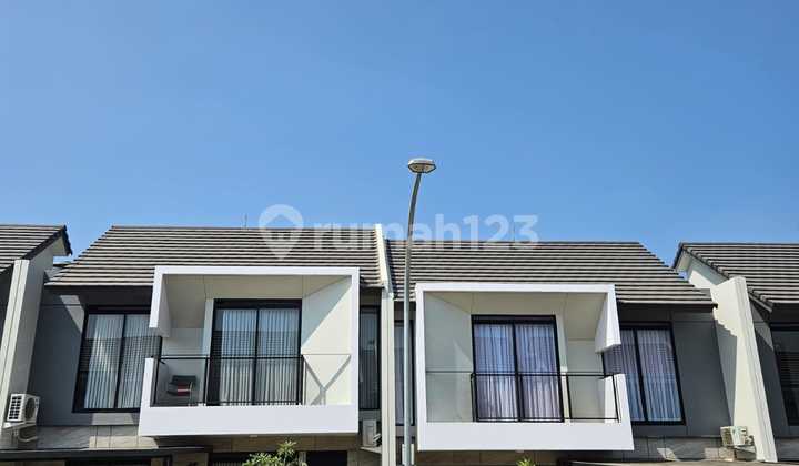 Rumah Bagus Modern Disewakan di Kbp Kota Baru Parahyangan