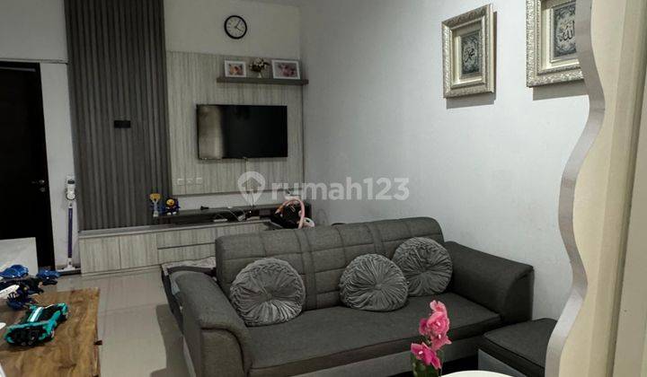 Rumah Hook Dijual Cepat Semi Furnished Di Buah Batu