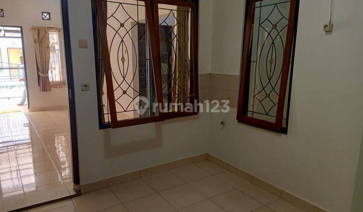 Rumah Disewakan Siap Huni Di Sariwangi 2