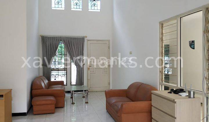 Rumah Semi Furnished di Graha Padma Semarang 1