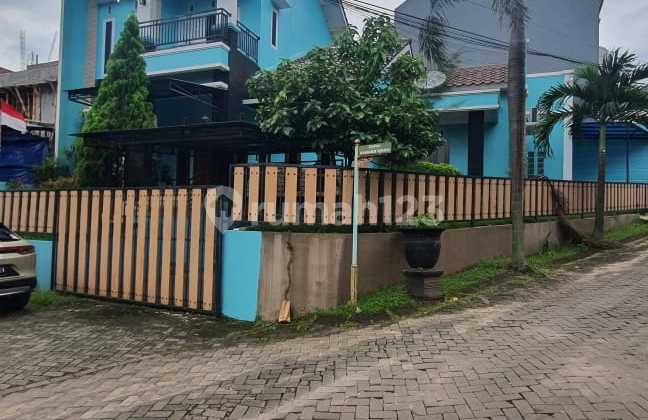 For Sale Beautiful House near Undip Tembalang 1