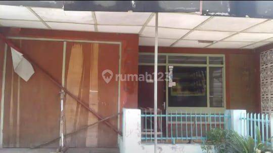 Rumah Magelang, Jl Majapahit Mummer 1 Lantai  8