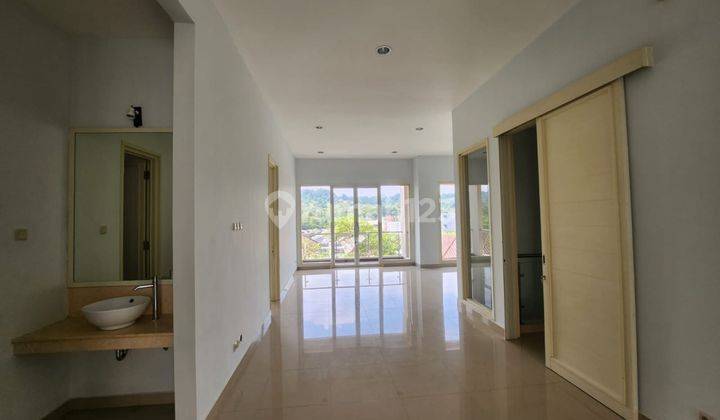 Rumah Pusat Kota Banyumanik Perum Candi Golf Siap Huni 4