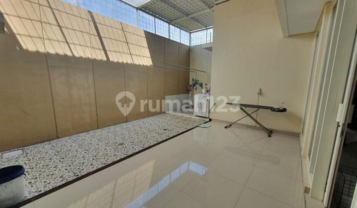 Rumah Semarang Barat Graha Padma Semi Furnished Asri, Minimalis 2