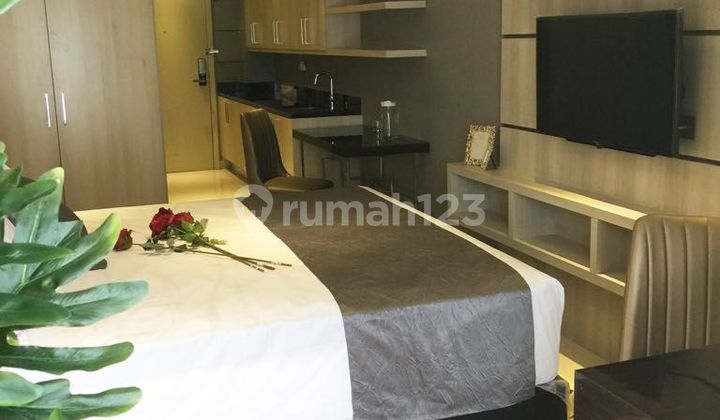 Apartemen Louis Kienne Pinnacle Type Studio Mewah Furnish 2