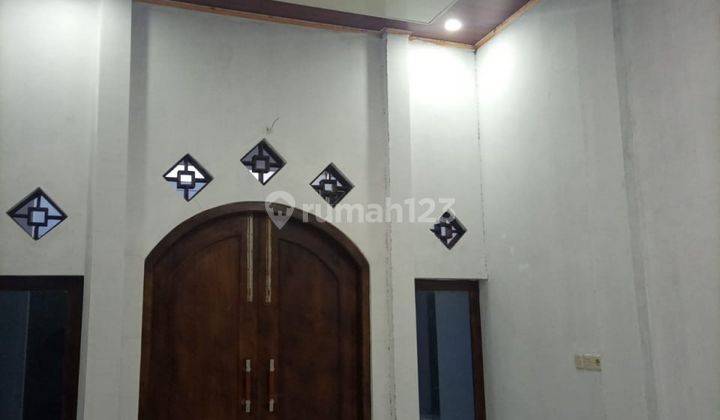 Rumah Megah Row Jalan Lebar Kebakkramat Kaliwuwuh, Karanganya 9