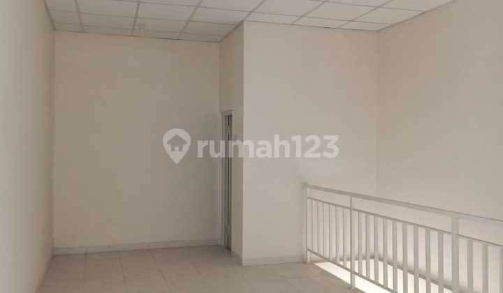 Disewakan Ruko 2 Lantai Tanah Mas Semarang 2