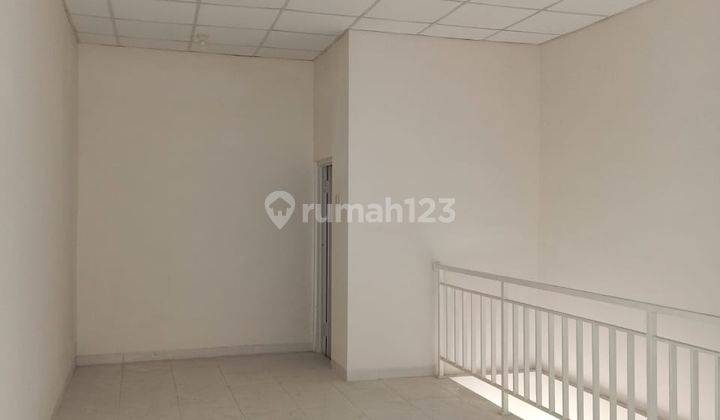 Disewakan Ruko 2 Lantai Tanah Mas Semarang 6