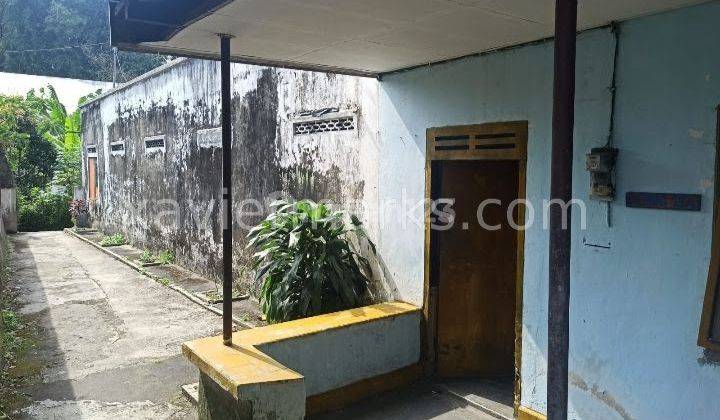 Dijual Cepat Rumah Kos Bangunan Lama di Salatiga Jawa Tengah 2