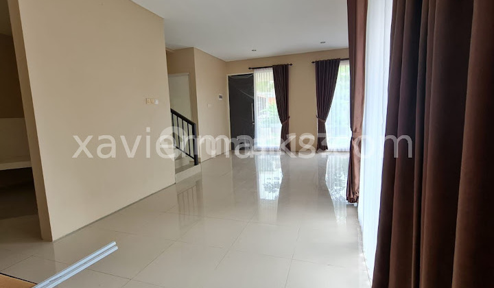 Disewakan Rumah 2 Lantai Posisi Hook di Bsb Semarang 1