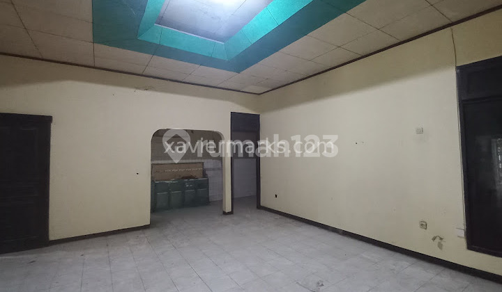 Rumah di Semarang Barat, 2 Lantai Bangunan Hadap Barat 1