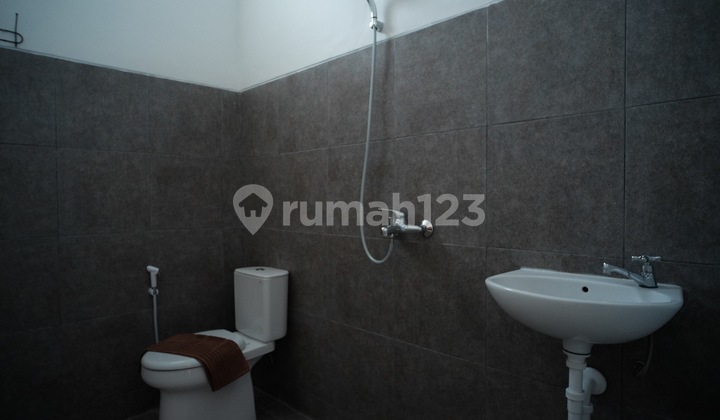 Rumah Kost 12 Kamar Tidur Lokasi Semarang Barat 2