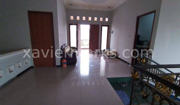 Rumah Bagus 2 Lantai Full Furnished di Semarang Tengah 2