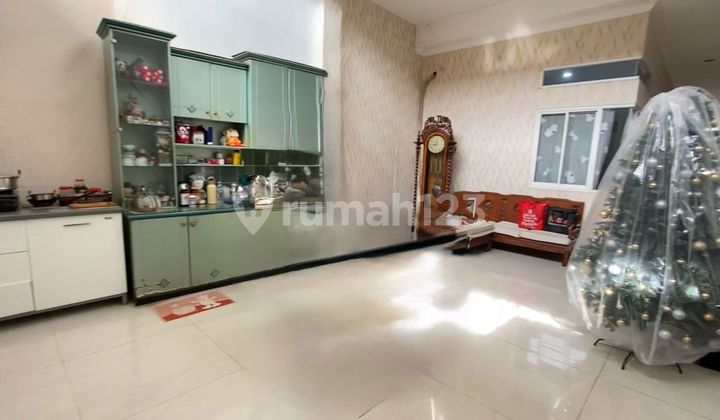 Rumah Usaha 2,5 Lantai di Pusat Perdagangan Kota Semarang 1