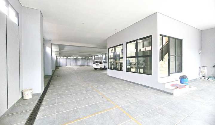 For Sale: Ready-to-Occupy Boarding House, Fully Furnished, 32 Rooms, Central Semarang City
