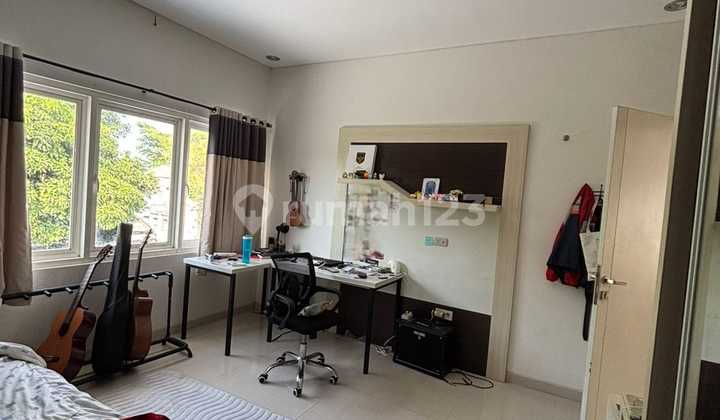 Dijual Rumah 2 Lantai di Bukit Sari Semarang dekat Pintu TOL 2