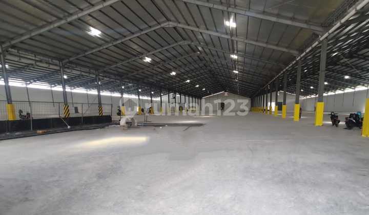 WAREHOUSE in Candi Gatot Subroto Industrial Area, Semarang 1