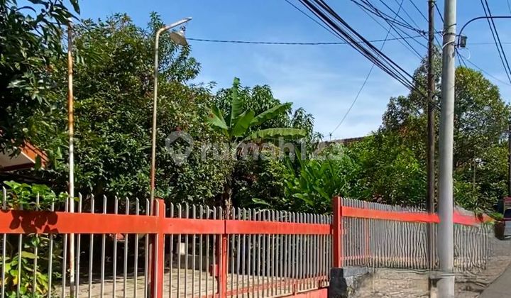 Rumah Halaman Luas muat 10 mobil lokasi Gajah Mungkur Semarang 2