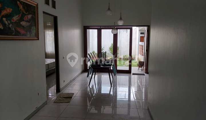Disewakan Rumah 2 Lantai Banyumanik Tinjomoyo 2