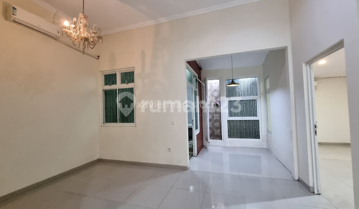 Dijual rumah bagus 2 lantai di Graha Padma Semarang 1